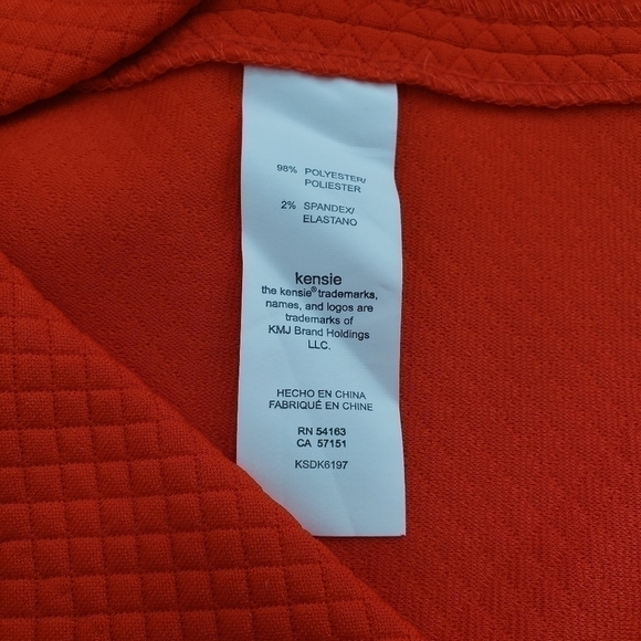 KENSIE Casual Red Mini Skirt w/ Gold Buttons - Picture 6 of 7